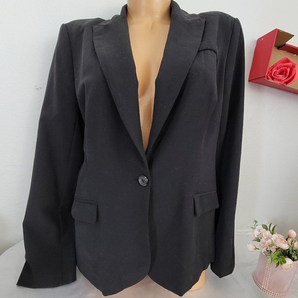 1483 METTAPHOR  Black Jacket Size Large